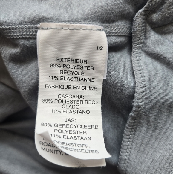 VUORI Halo Essential Hoodie | Mallorca Heather Blue, Size M - Picture 8 of 9